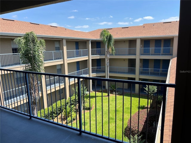 7320 Westpointe Blvd Unit 531, Orlando, FL 32835 - view of balcony