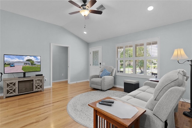 1305 Guerra Ave, The Villages, FL 32159 - living area featuring ceiling fan, light wood-type flooring, vaulted ceiling, recessed lighting, and baseboards