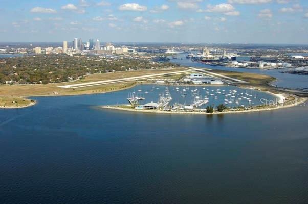 114 W Davis Blvd, Tampa, FL 33606