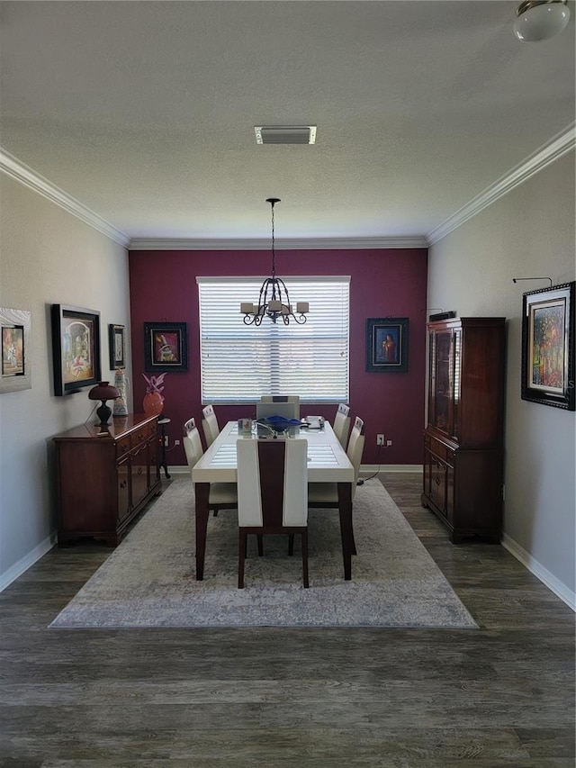 227 Heritage Preserve Run, Bradenton, FL 34212 - dining room featuring wood finished floors, ornamental molding, a chandelier, and baseboards