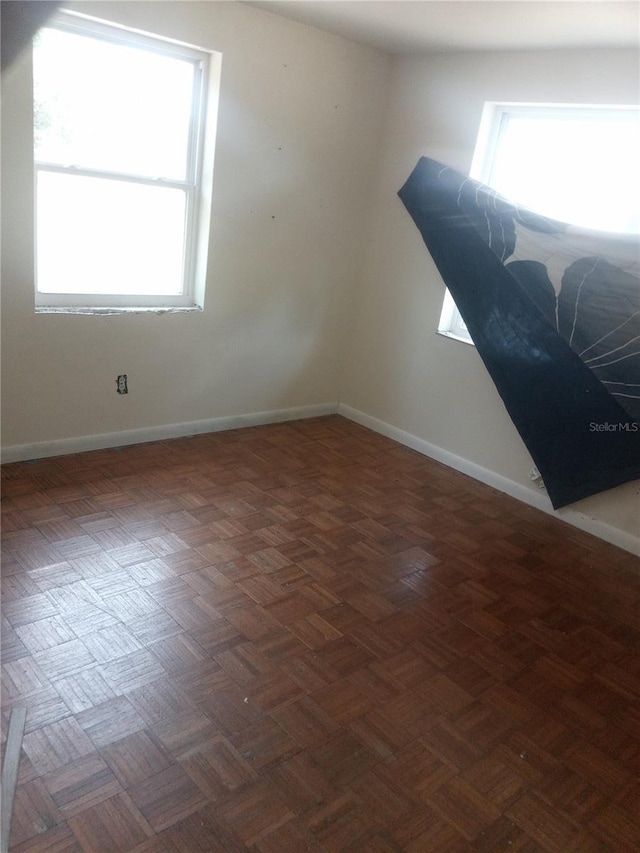 2822 S Dean Rd, Orlando, FL 32825 - unfurnished room with plenty of natural light and baseboards