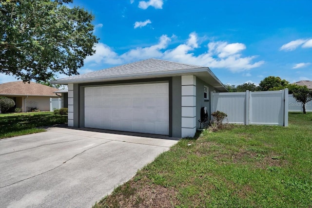 130 Evergreen Dr, Auburndale, FL 33823 - view of detached garage