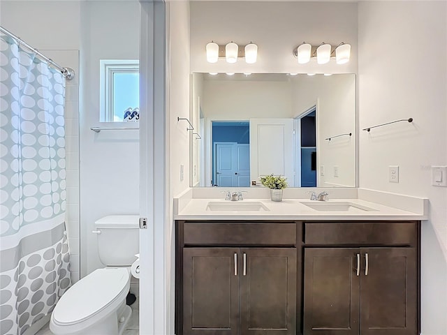 2044 Keystone Pass Blvd, Minneola, FL 34715 - full bath featuring double vanity and a shower with curtain