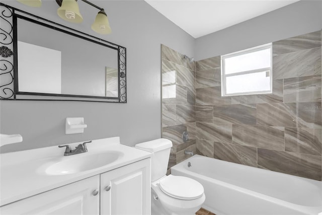 5390 Botany Ct, Orlando, FL 32811 - bathroom with vanity and washtub / shower combination