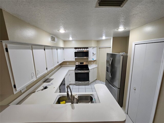 10044 Little Teak St, Orlando, FL 32825 - photo 2