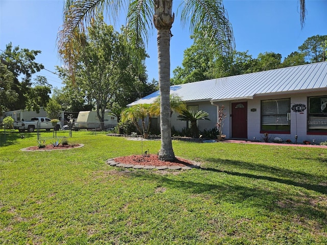 24008 Ermine Rd, Astor, FL 32102 - photo 4