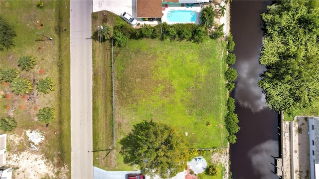 Listing photo 2 for 321 Pompano Ter, Punta Gorda FL 33950