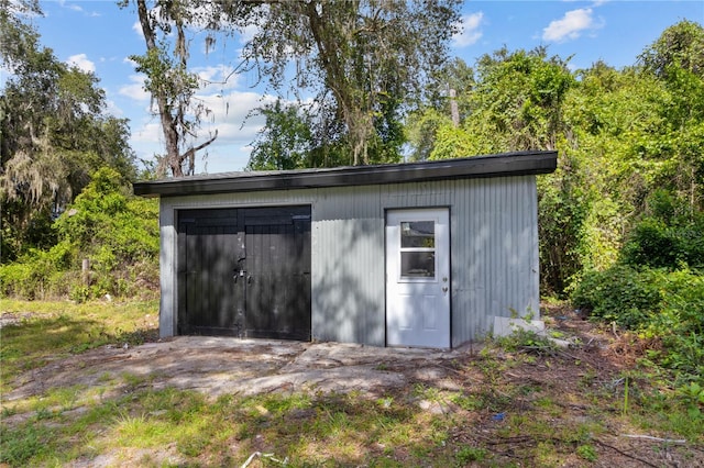 view of shed / structure