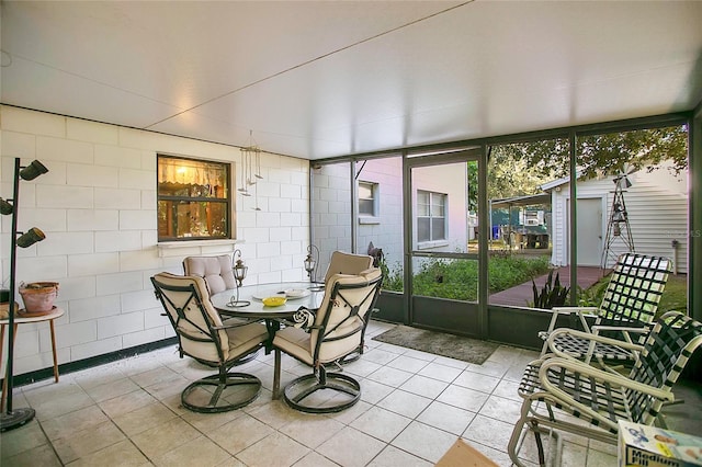 view of sunroom / solarium