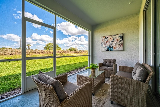 view of sunroom / solarium