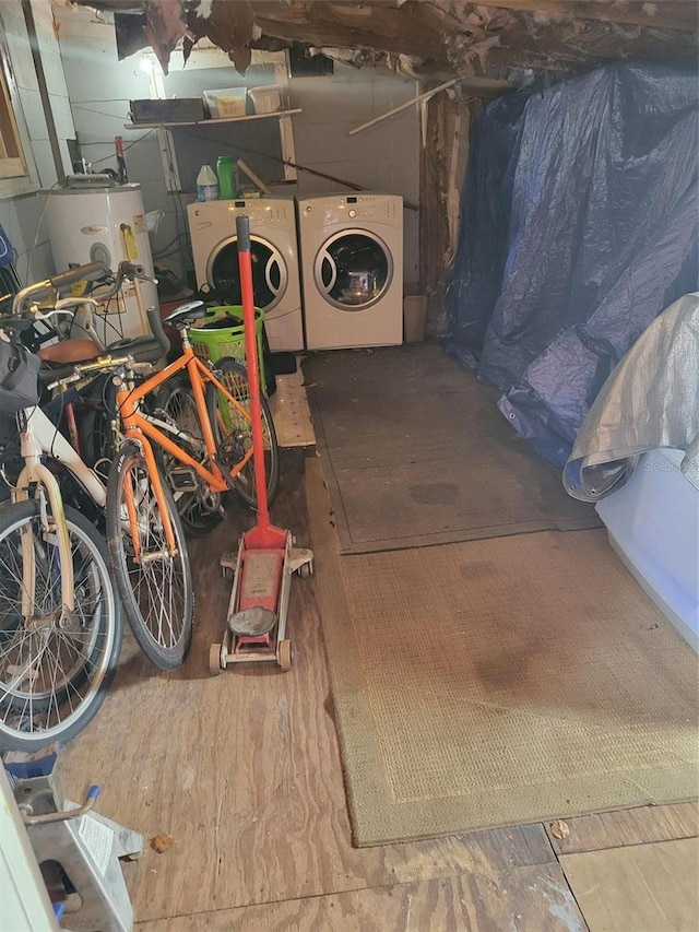 interior space with washing machine and clothes dryer