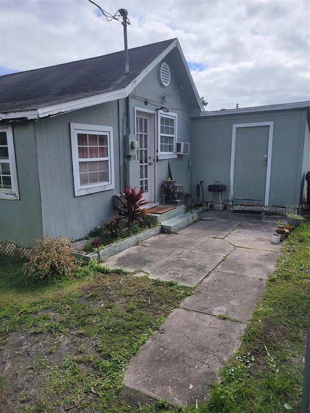 view of front of property with a patio