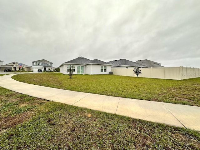 Listing photo 3 for 820 Overpool Ave, Davenport FL 33896