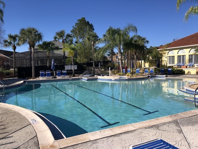 view of swimming pool