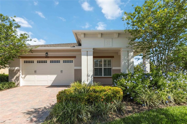 view of front of house featuring a garage