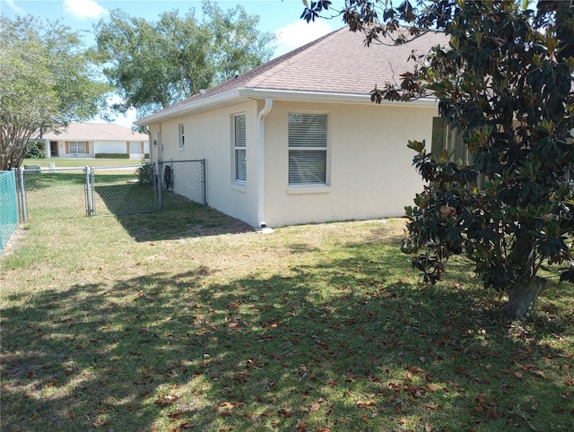 exterior space featuring a yard