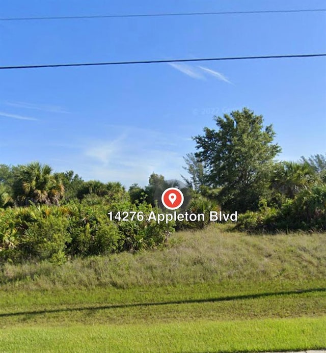 Listing photo 2 for 14276 Appleton Blvd, Port Charlotte FL 33981