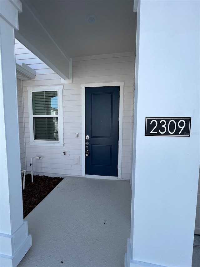 view of entrance to property