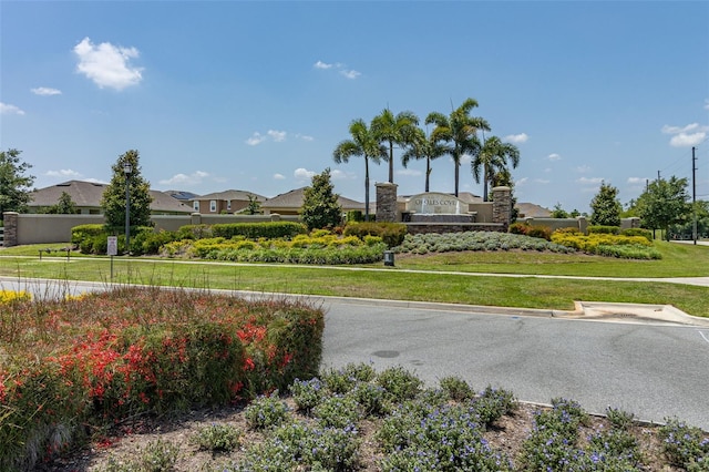 exterior space featuring a yard