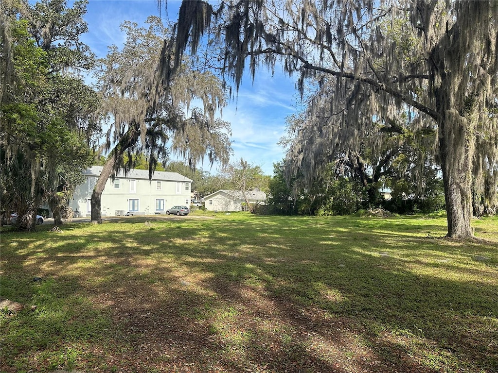 Euclid Ave, Leesburg, FL 34748 - photo 1