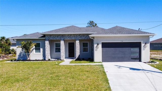 view of front of home featuring stucco siding, driveway, a front lawn, a shingled roof, and a garage