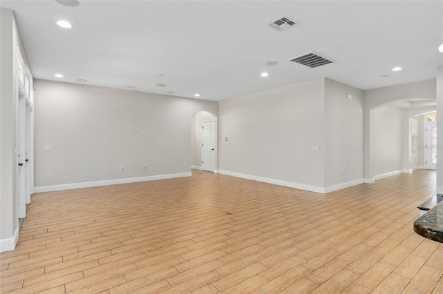 empty room featuring light hardwood / wood-style flooring