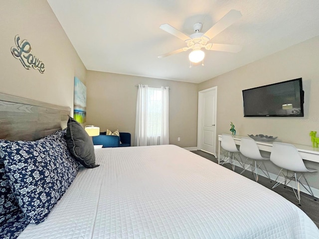 bedroom featuring carpet and ceiling fan