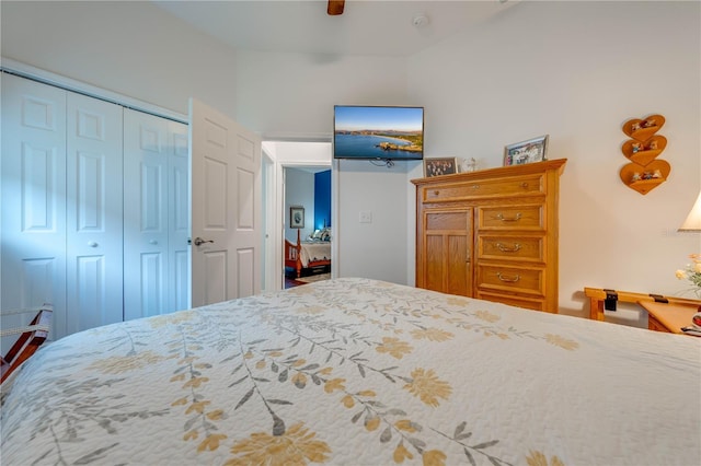 bedroom with a closet and ceiling fan