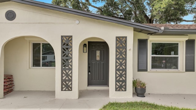 view of property entrance