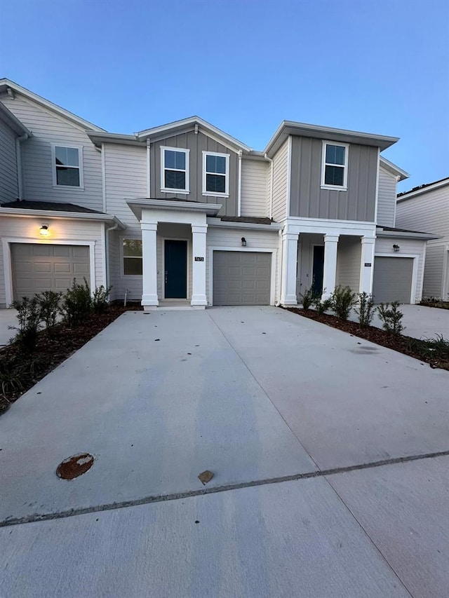 view of front of house with a garage