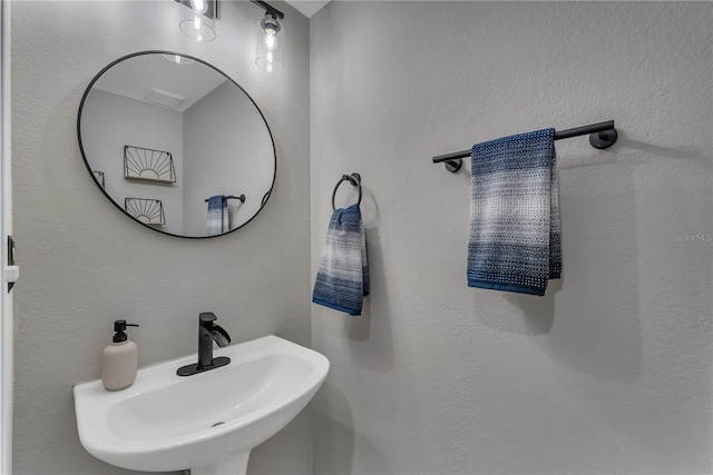 bathroom with sink