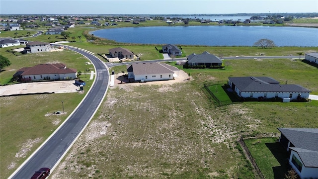 404 Adams View Ln, Auburndale, FL 33823
