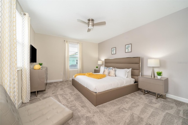 bedroom featuring carpet and ceiling fan