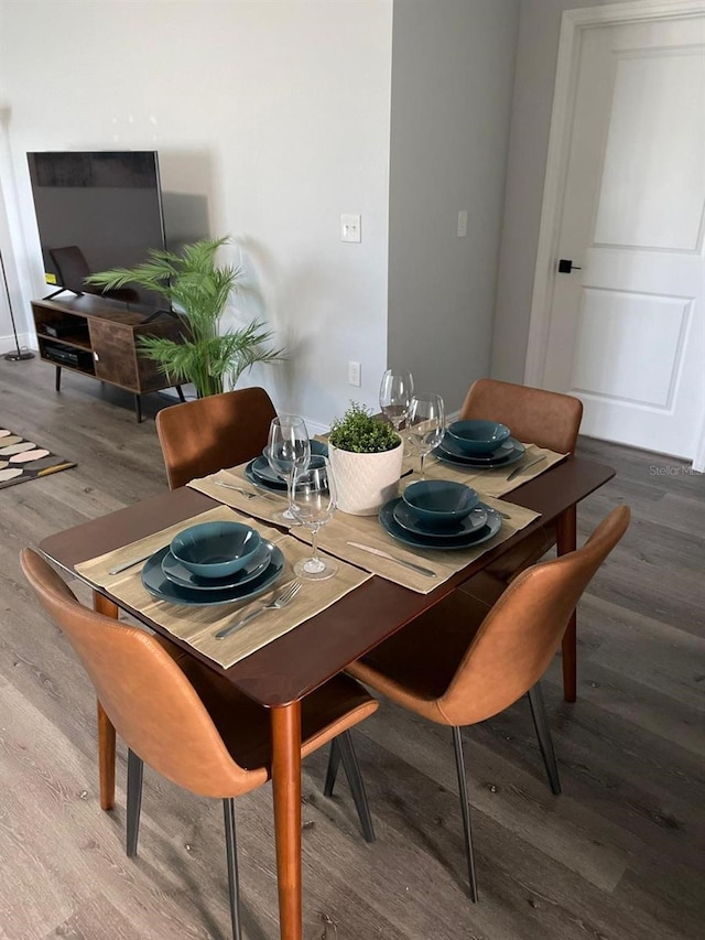 dining room featuring hardwood / wood-style floors