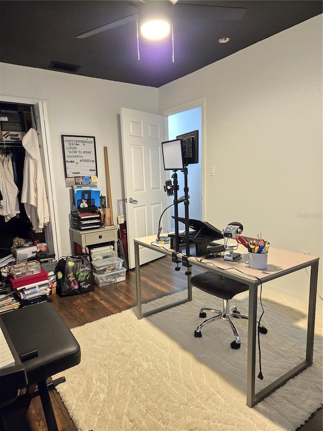 office area with hardwood / wood-style flooring