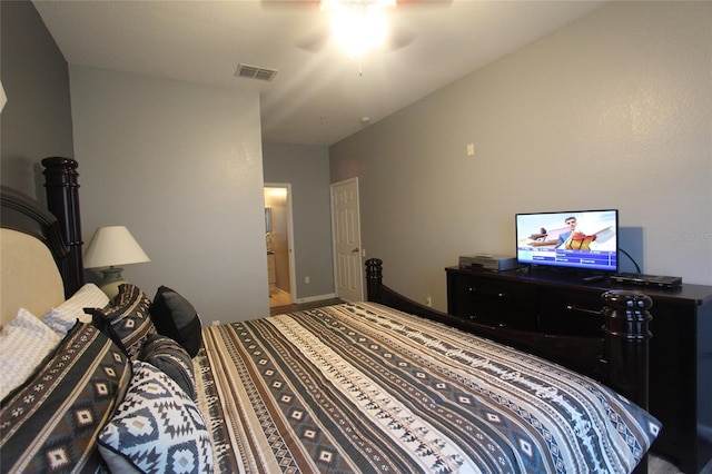 bedroom featuring ceiling fan