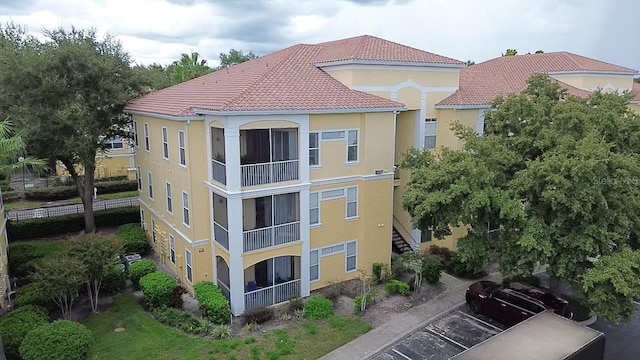 view of building exterior