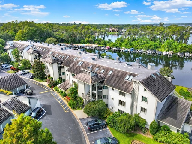 bird's eye view featuring a water view