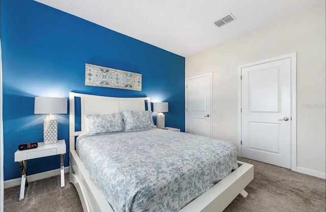 bedroom featuring carpet flooring