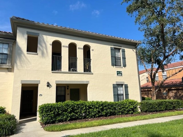 view of front of house