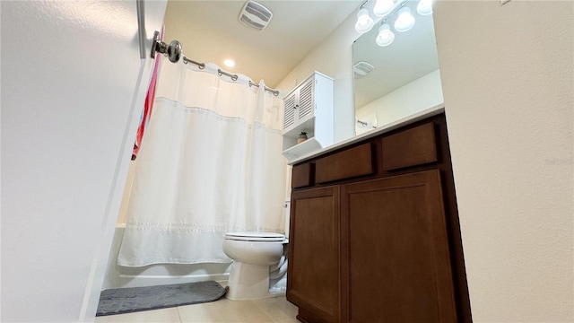 full bathroom featuring shower / tub combo with curtain, visible vents, toilet, vanity, and tile patterned flooring