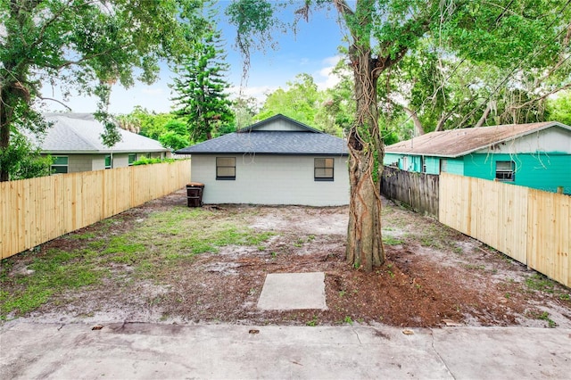 view of yard featuring a fenced backyard