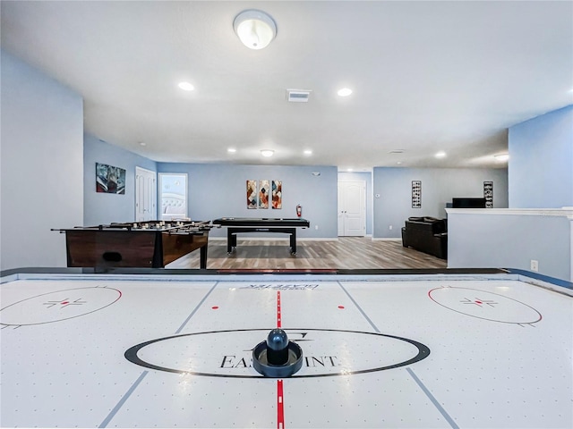 playroom with pool table and hardwood / wood-style floors