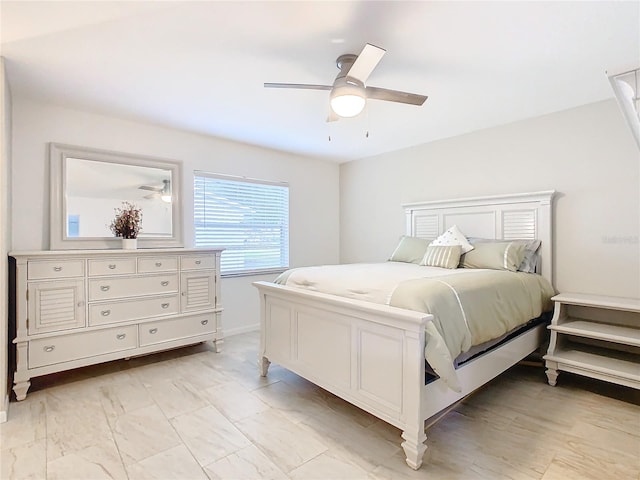 bedroom featuring ceiling fan