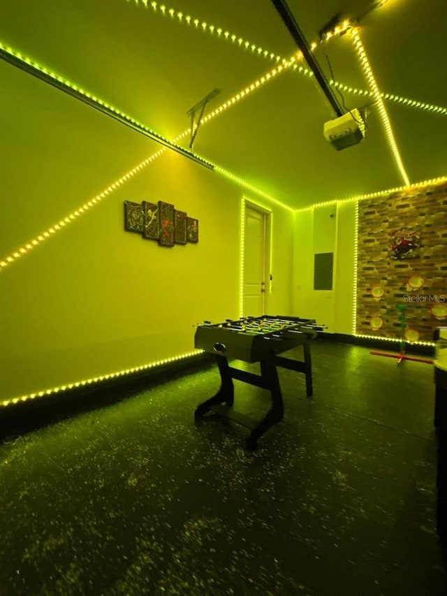 718 Longboat Dr, Davenport, FL 33896 - recreation room with baseboards