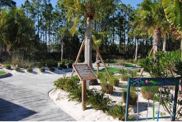 718 Longboat Dr, Davenport, FL 33896 - view of home's community