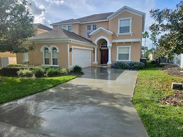 view of front of house with a front yard