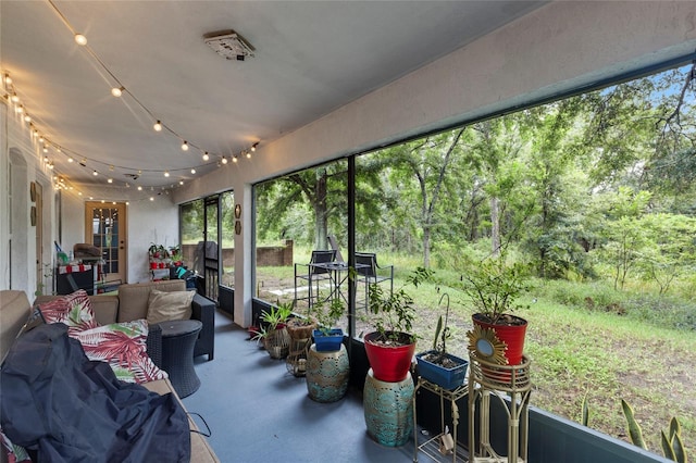 view of sunroom / solarium