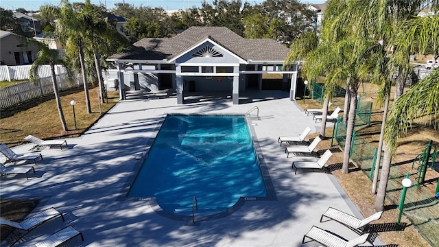 view of swimming pool featuring a patio