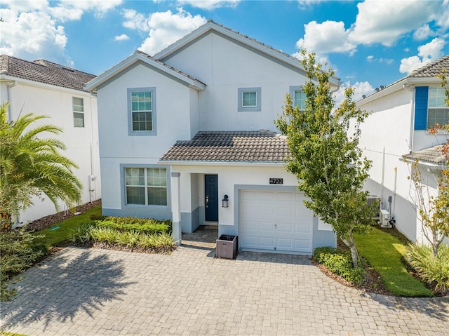 view of front of house featuring a garage